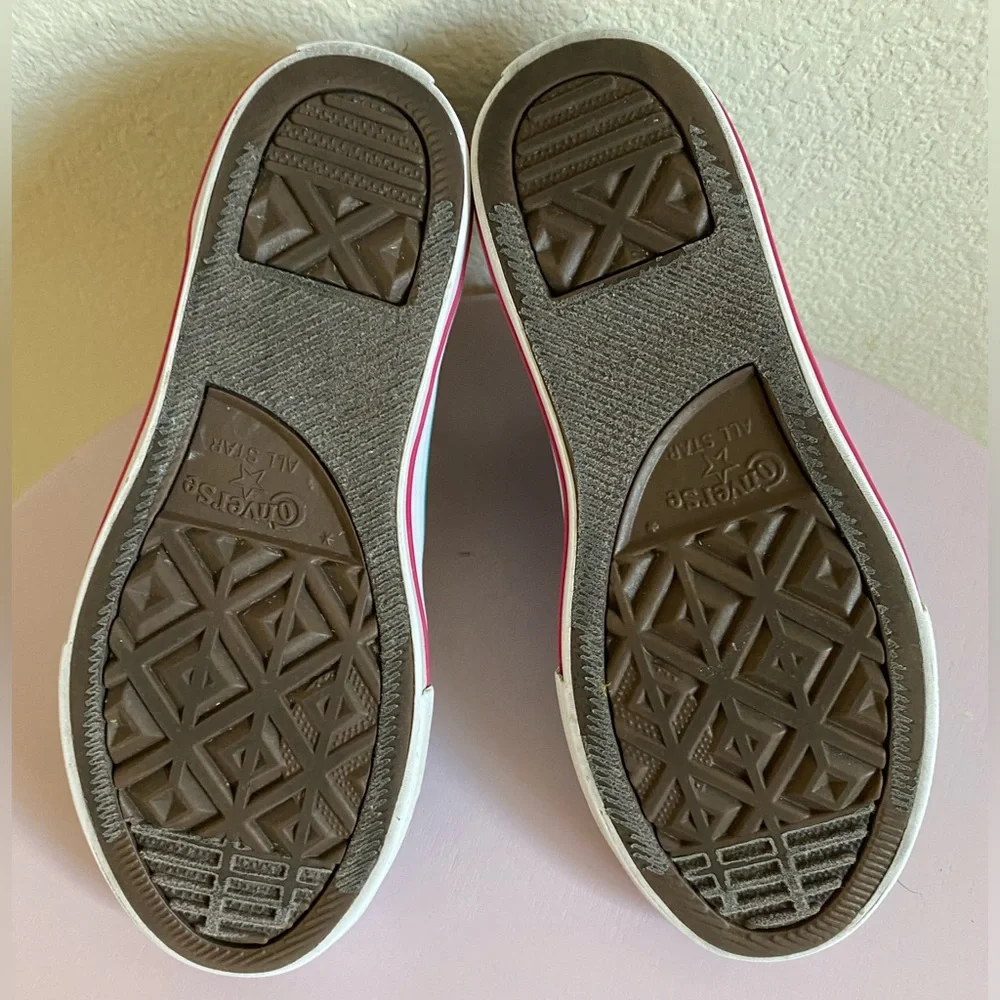 Converse Gray and Pink Little Kids size 1